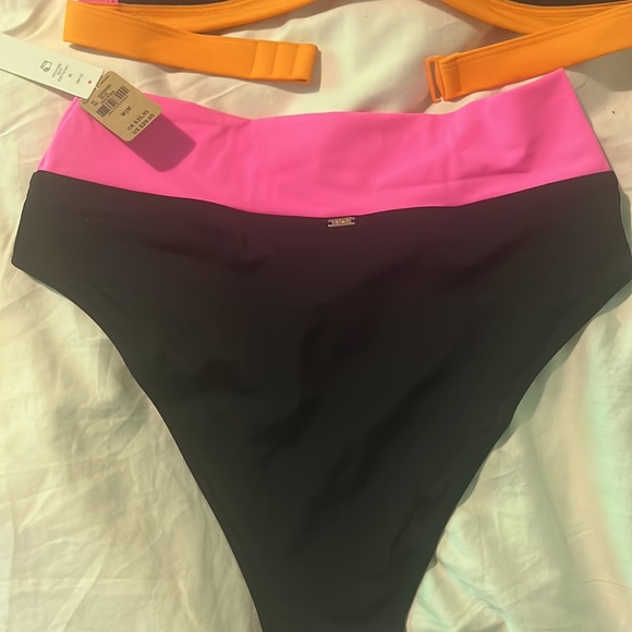 NWT Victoria Secret bikini - high waist/cut bottoms size M-DD - Picture 7 of 10